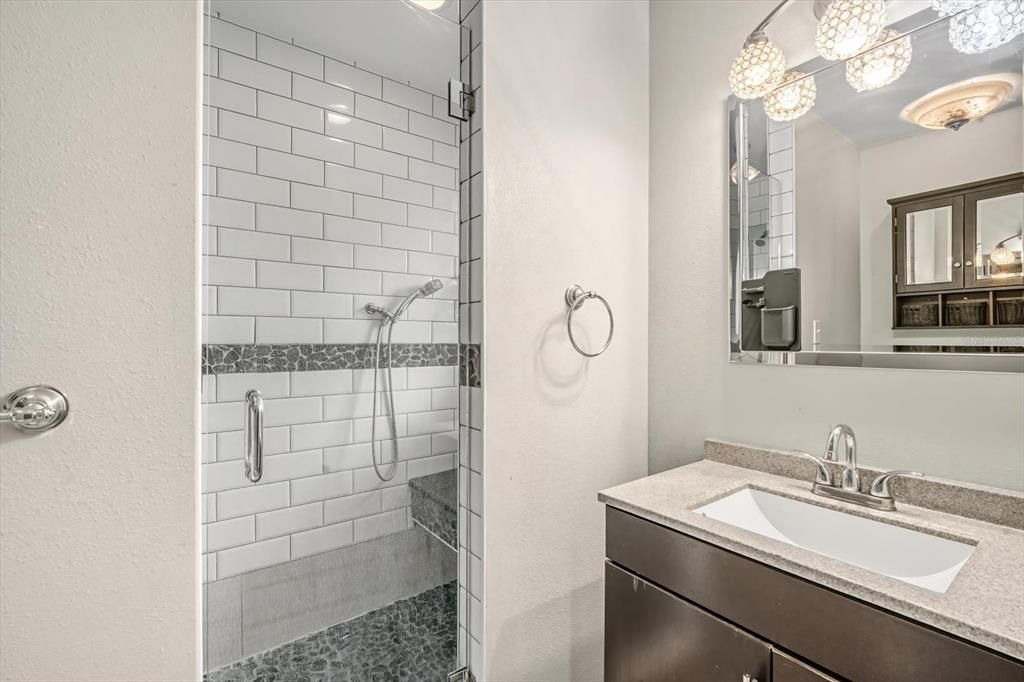 待售: $362,000 (3 贝兹, 2 浴室, 2108 平方英尺)