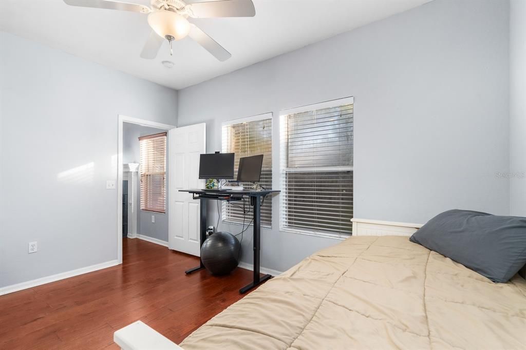 For Sale: $499,900 (5 beds, 3 baths, 2803 Square Feet)