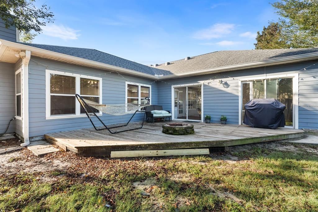 For Sale: $499,900 (5 beds, 3 baths, 2803 Square Feet)