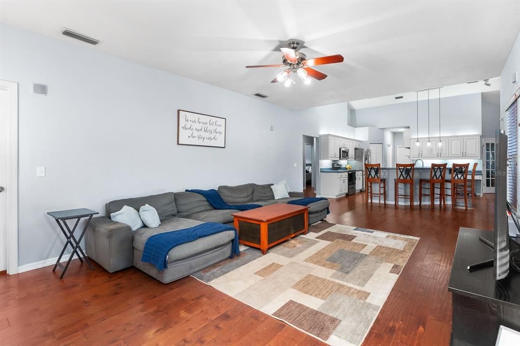 For Sale: $499,900 (5 beds, 3 baths, 2803 Square Feet)