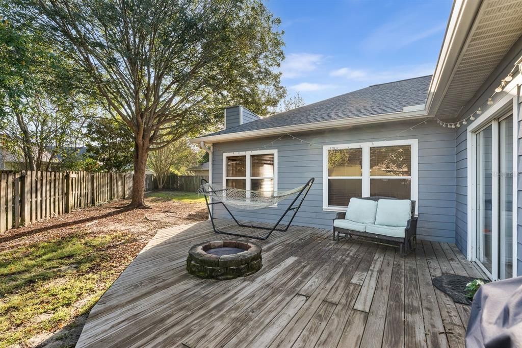 For Sale: $499,900 (5 beds, 3 baths, 2803 Square Feet)