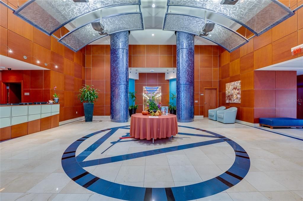 На продажу: $399,000 (2 спален, 2 ванн, 1843 Квадратных фут)