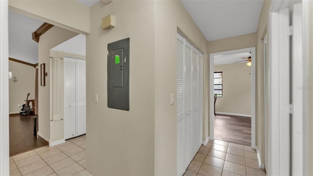 На продажу: $164,900 (3 спален, 2 ванн, 1506 Квадратных фут)