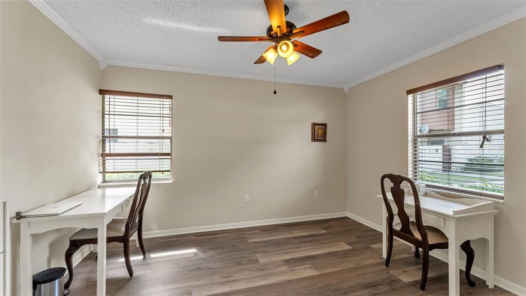 На продажу: $164,900 (3 спален, 2 ванн, 1506 Квадратных фут)