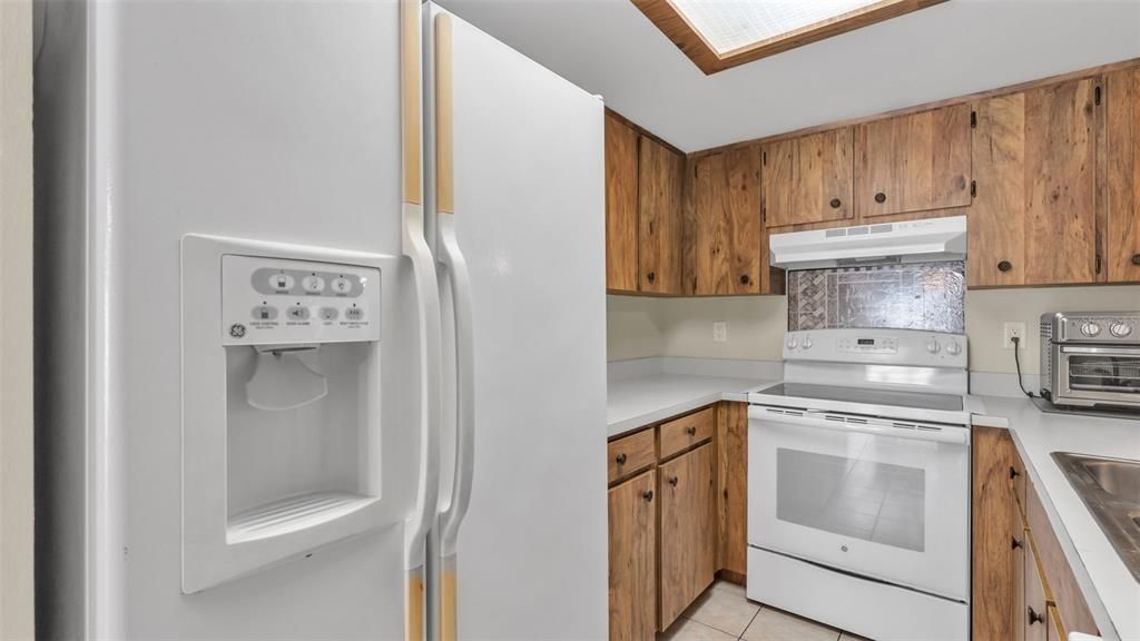 На продажу: $164,900 (3 спален, 2 ванн, 1506 Квадратных фут)