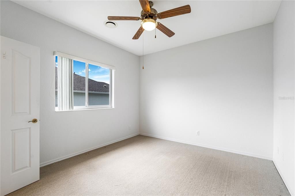 For Sale: $325,000 (3 beds, 2 baths, 1872 Square Feet)