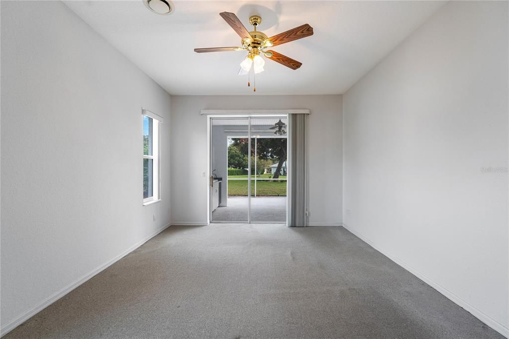 For Sale: $325,000 (3 beds, 2 baths, 1872 Square Feet)