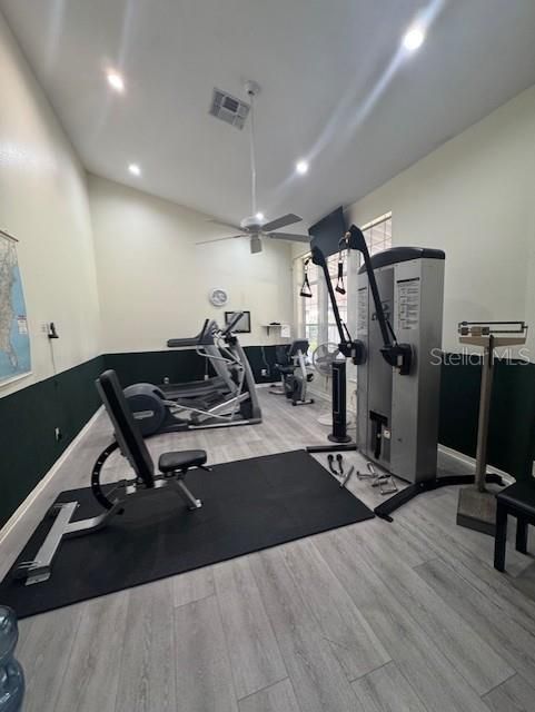 For Sale: $325,000 (3 beds, 2 baths, 1872 Square Feet)