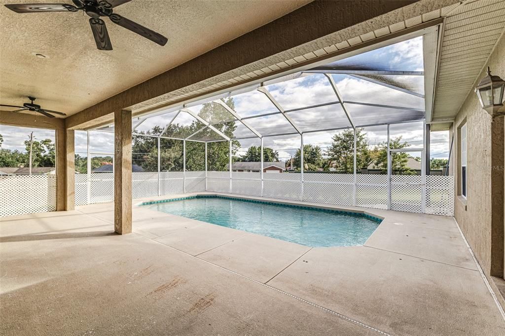 For Sale: $489,900 (4 beds, 2 baths, 2240 Square Feet)