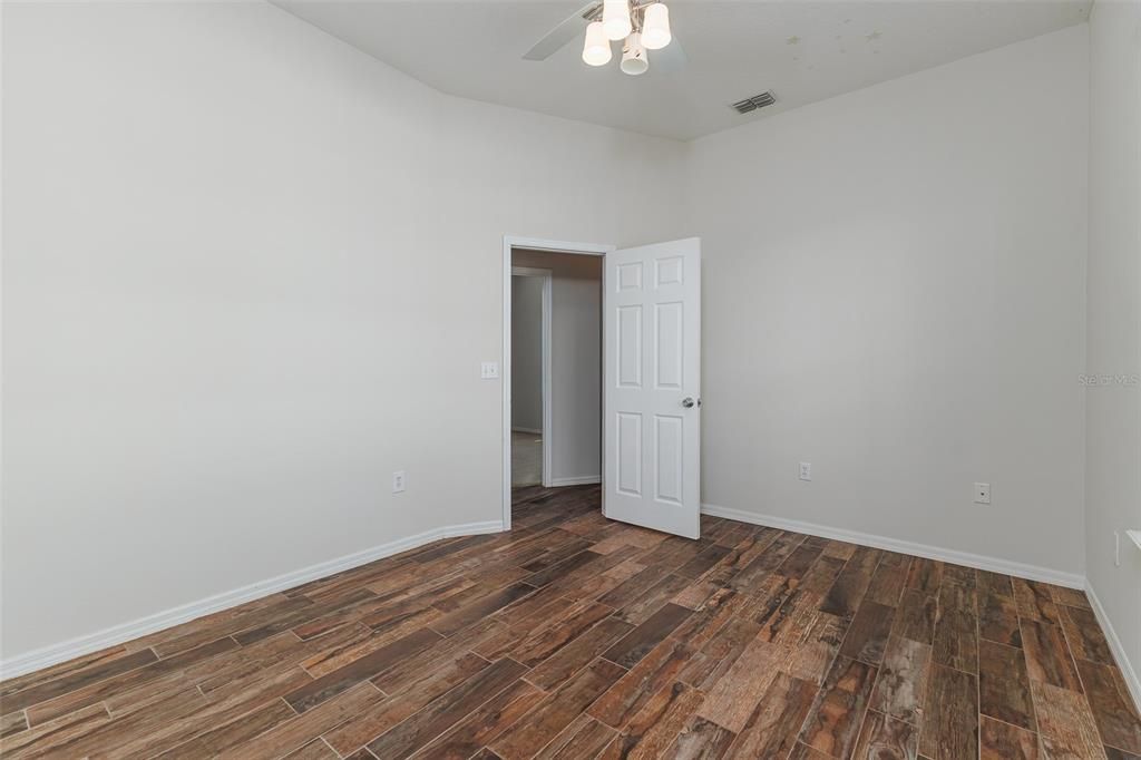 For Sale: $489,900 (4 beds, 2 baths, 2240 Square Feet)