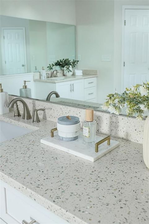 For Sale: $489,900 (4 beds, 2 baths, 2240 Square Feet)