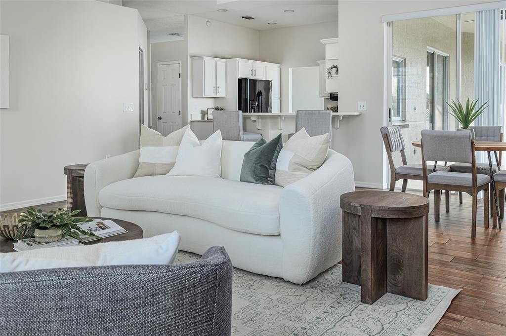 For Sale: $489,900 (4 beds, 2 baths, 2240 Square Feet)