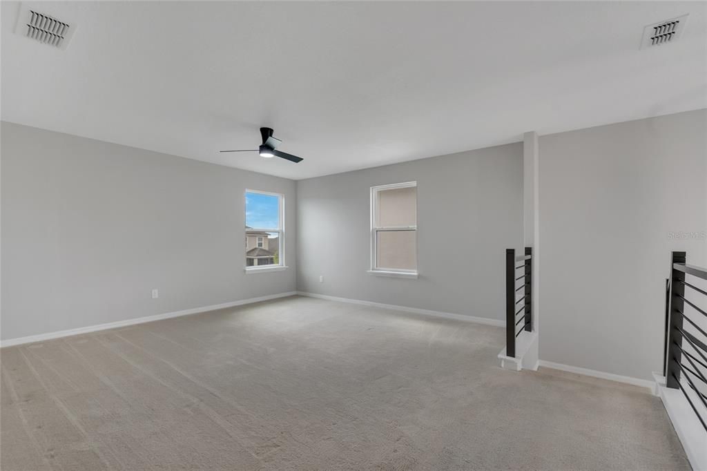 For Rent: $3,200 (3 beds, 2 baths, 2146 Square Feet)