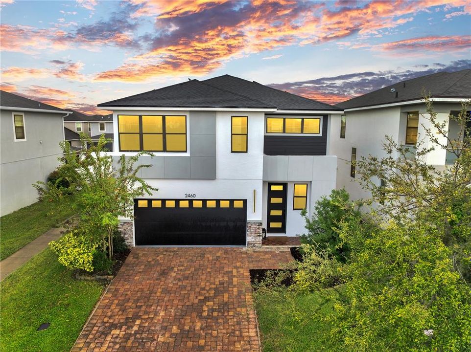 For Rent: $3,200 (3 beds, 2 baths, 2146 Square Feet)