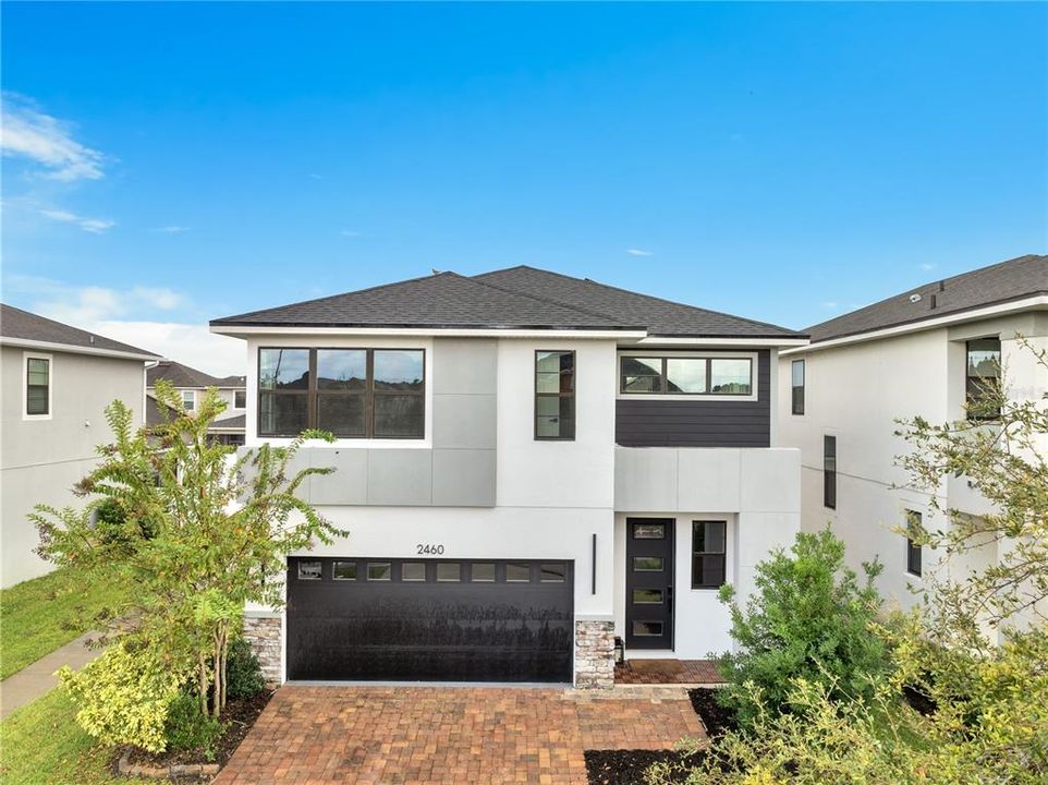 For Rent: $3,200 (3 beds, 2 baths, 2146 Square Feet)