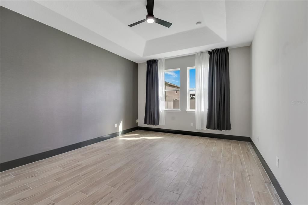 For Rent: $3,200 (3 beds, 2 baths, 2146 Square Feet)