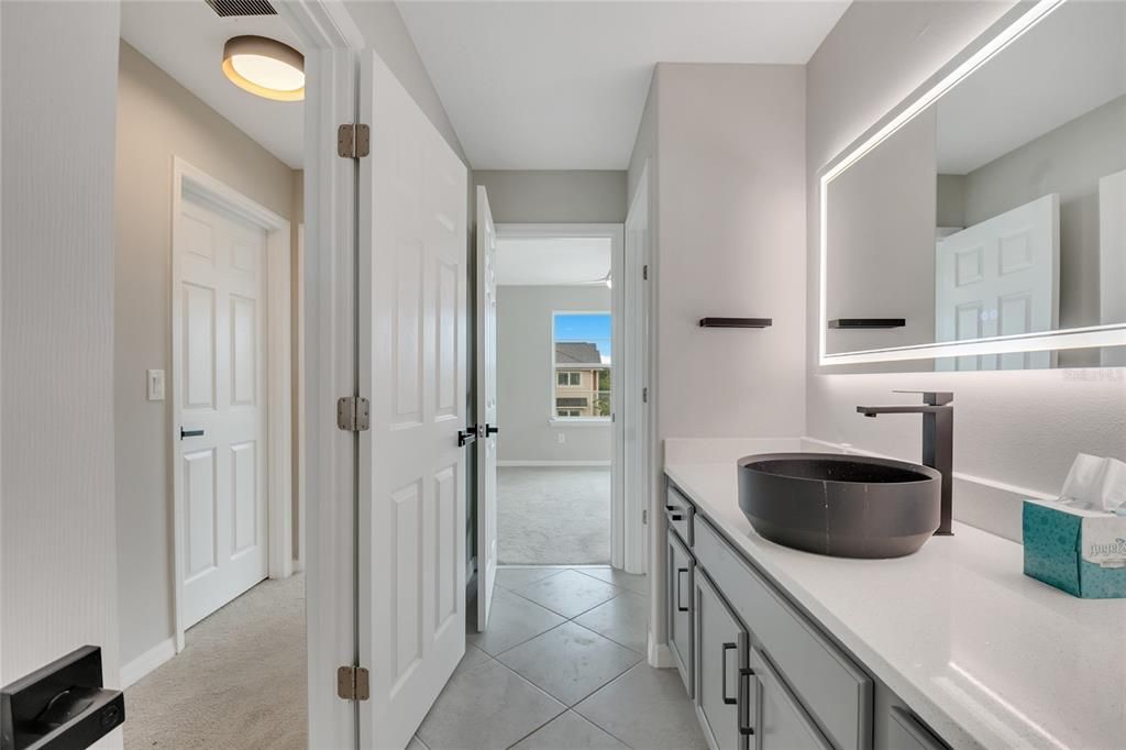 For Rent: $3,200 (3 beds, 2 baths, 2146 Square Feet)