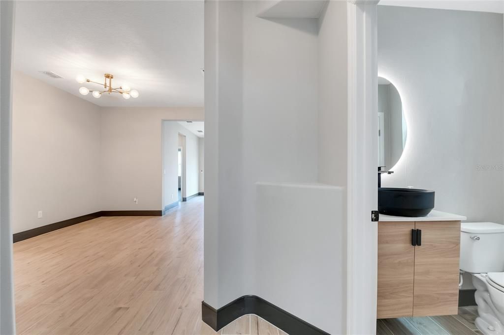 For Rent: $3,200 (3 beds, 2 baths, 2146 Square Feet)