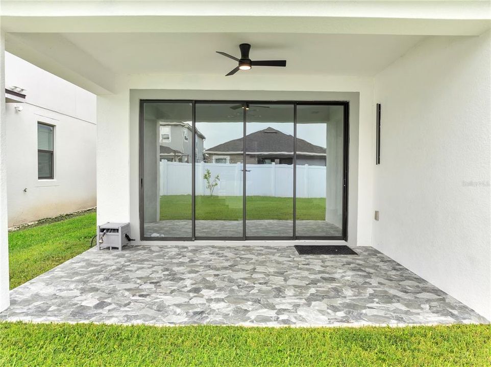 For Rent: $3,200 (3 beds, 2 baths, 2146 Square Feet)