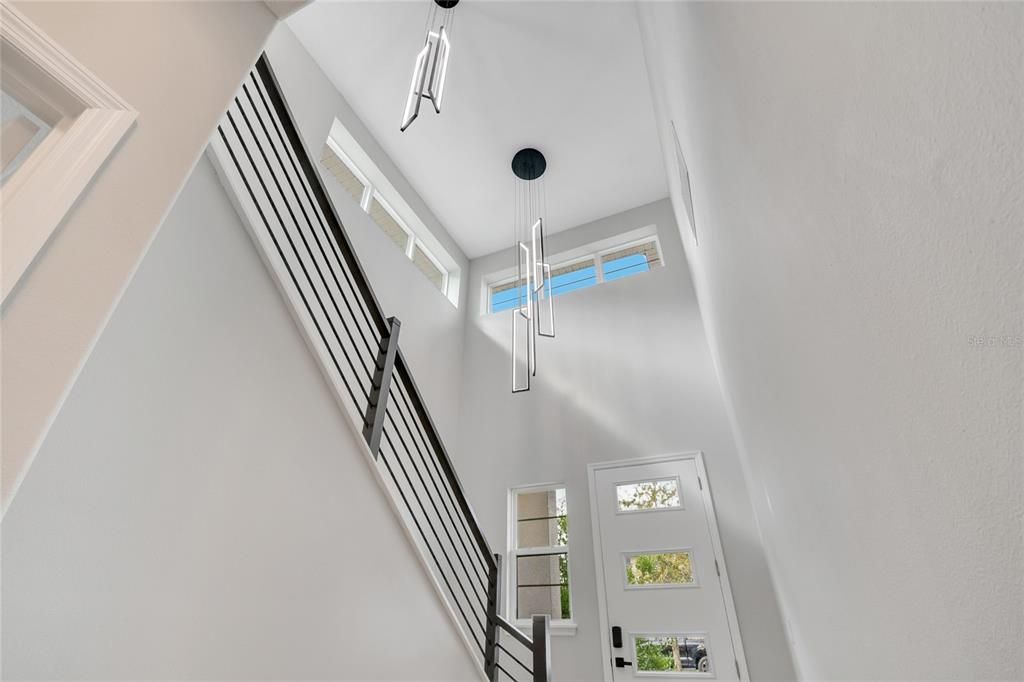 For Rent: $3,200 (3 beds, 2 baths, 2146 Square Feet)