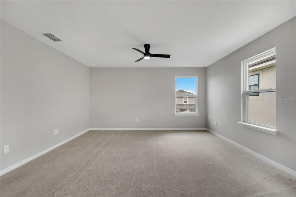 For Rent: $3,200 (3 beds, 2 baths, 2146 Square Feet)