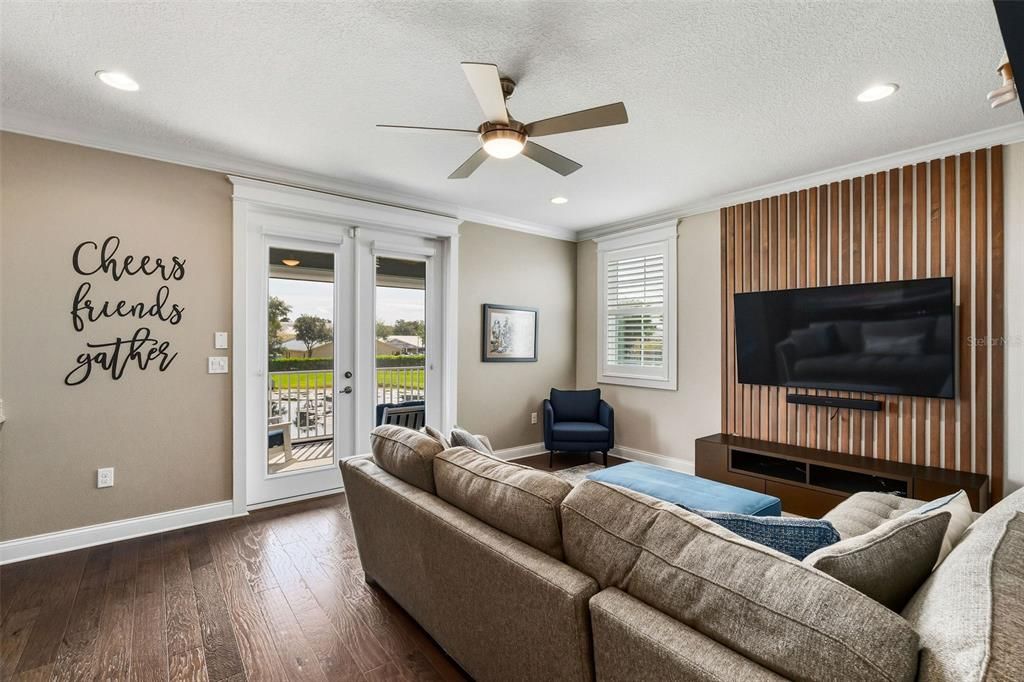 Active With Contract: $879,000 (4 beds, 3 baths, 3145 Square Feet)