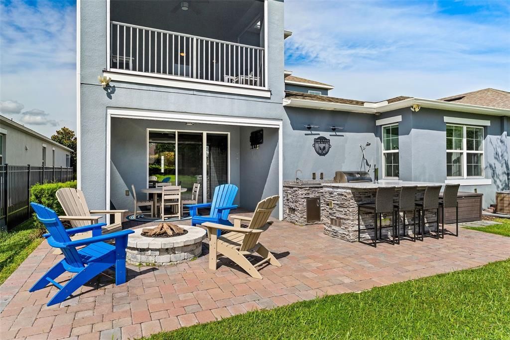 Active With Contract: $879,000 (4 beds, 3 baths, 3145 Square Feet)