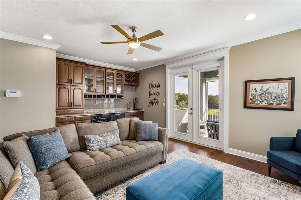 Active With Contract: $879,000 (4 beds, 3 baths, 3145 Square Feet)