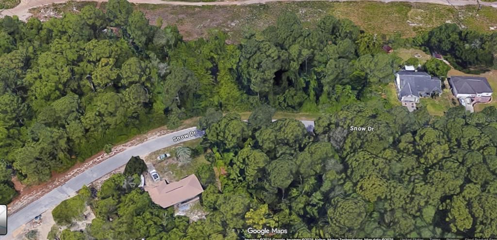 На продажу: $180,000 (0.84 acres)