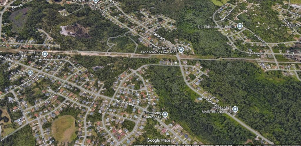 На продажу: $180,000 (0.84 acres)