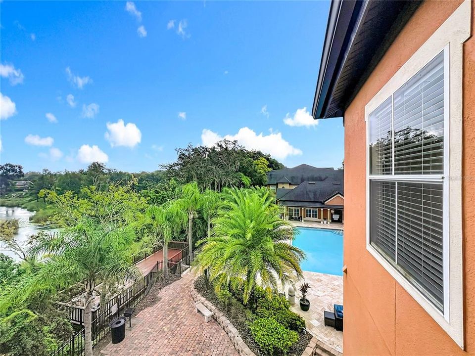 Activo con contrato: $164,995 (1 camas, 1 baños, 713 Pies cuadrados)