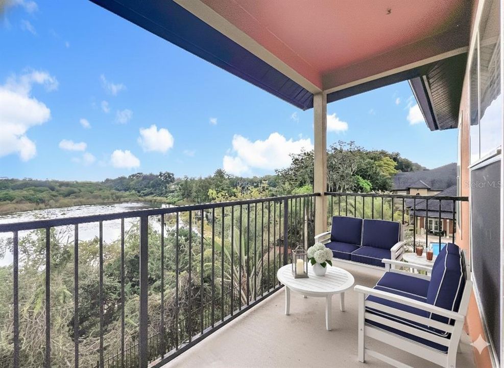 Activo con contrato: $164,995 (1 camas, 1 baños, 713 Pies cuadrados)