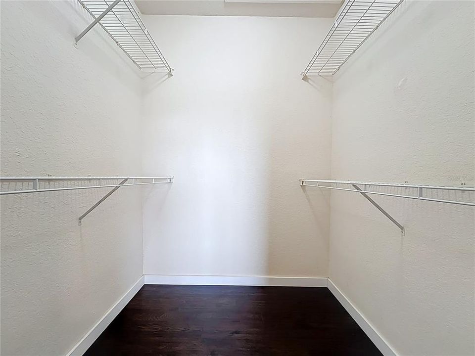 Activo con contrato: $164,995 (1 camas, 1 baños, 713 Pies cuadrados)