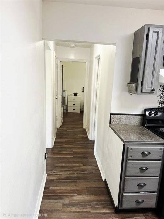 For Sale: $275,000 (3 beds, 1 baths, 896 Square Feet)