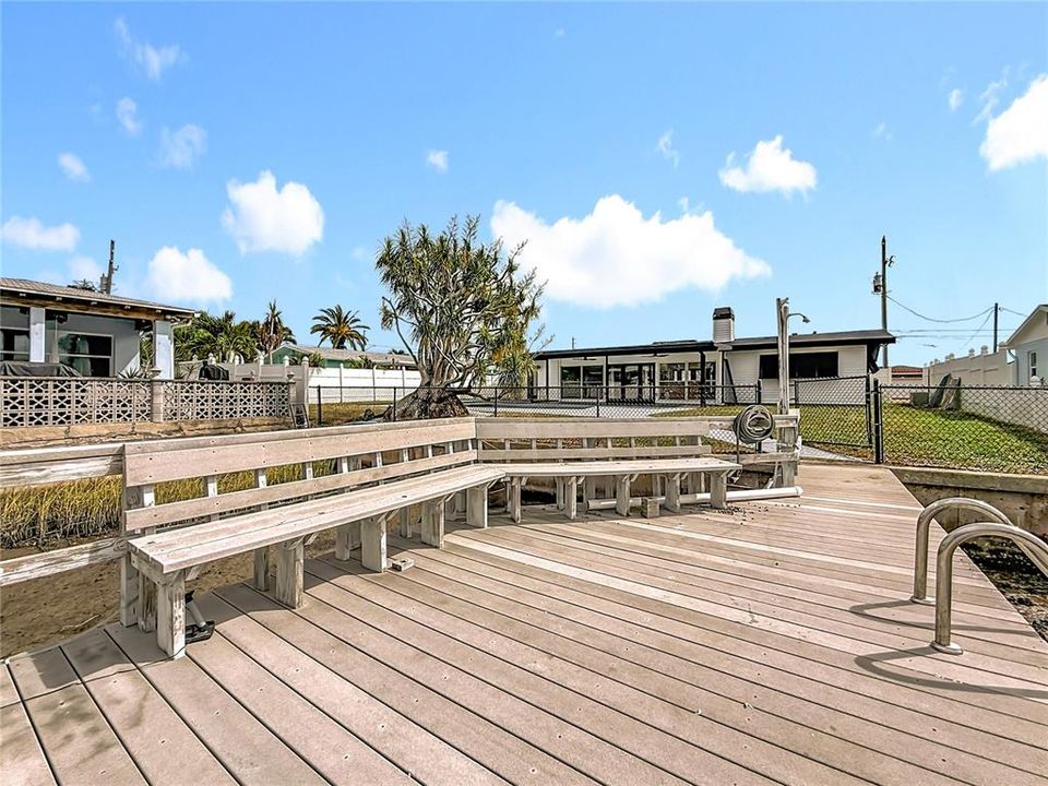 Active With Contract: $4,100 (3 beds, 3 baths, 1548 Square Feet)