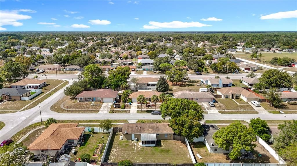 For Sale: $239,500 (2 beds, 1 baths, 943 Square Feet)