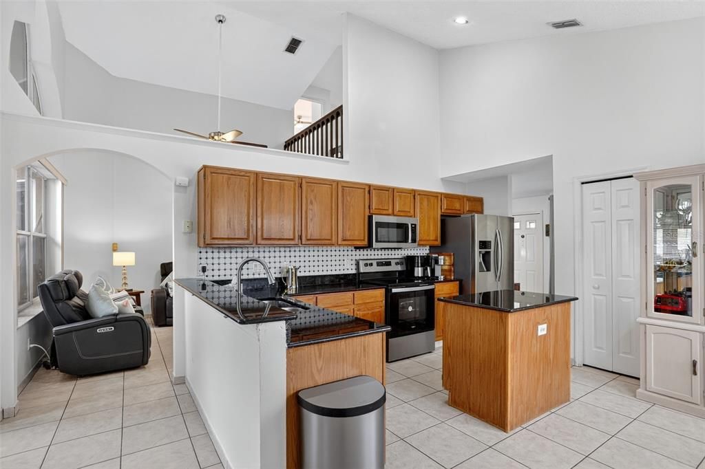 На продажу: $543,000 (4 спален, 2 ванн, 2420 Квадратных фут)