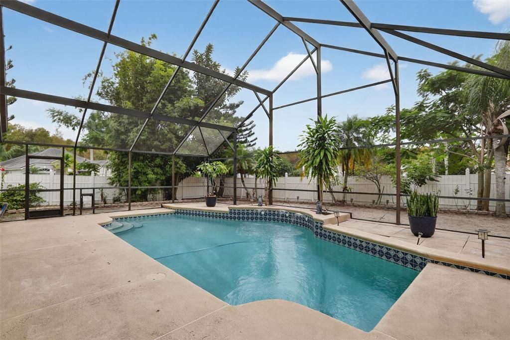 На продажу: $543,000 (4 спален, 2 ванн, 2420 Квадратных фут)