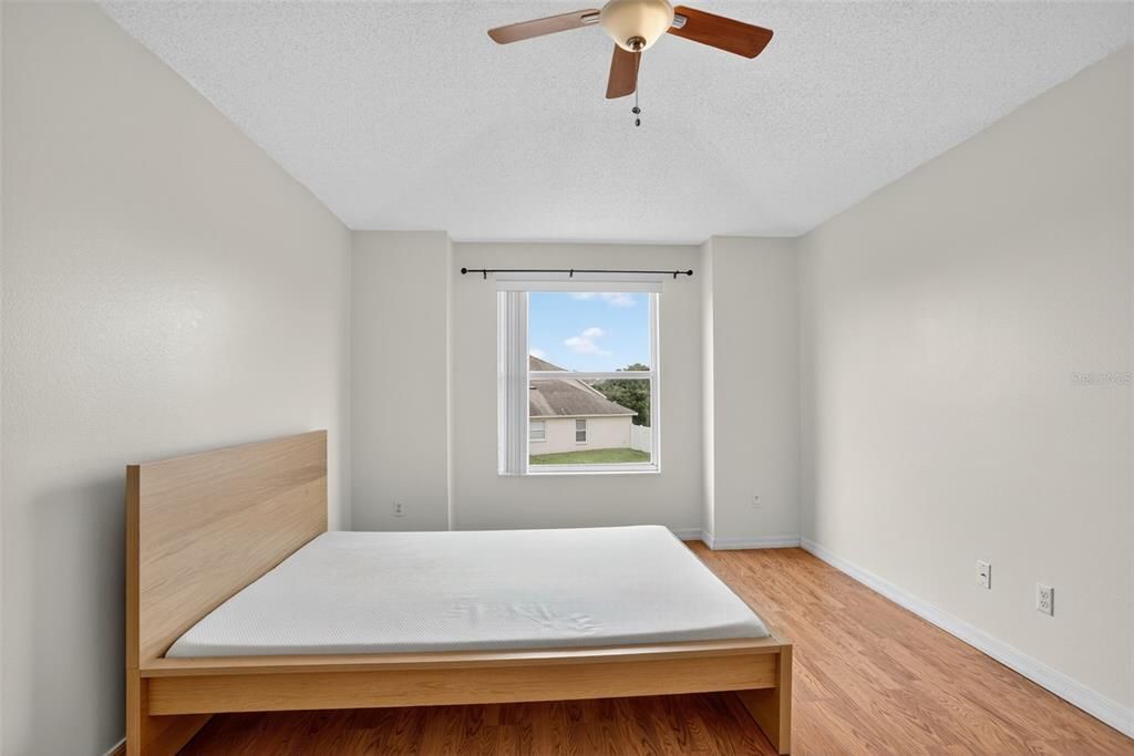 На продажу: $543,000 (4 спален, 2 ванн, 2420 Квадратных фут)