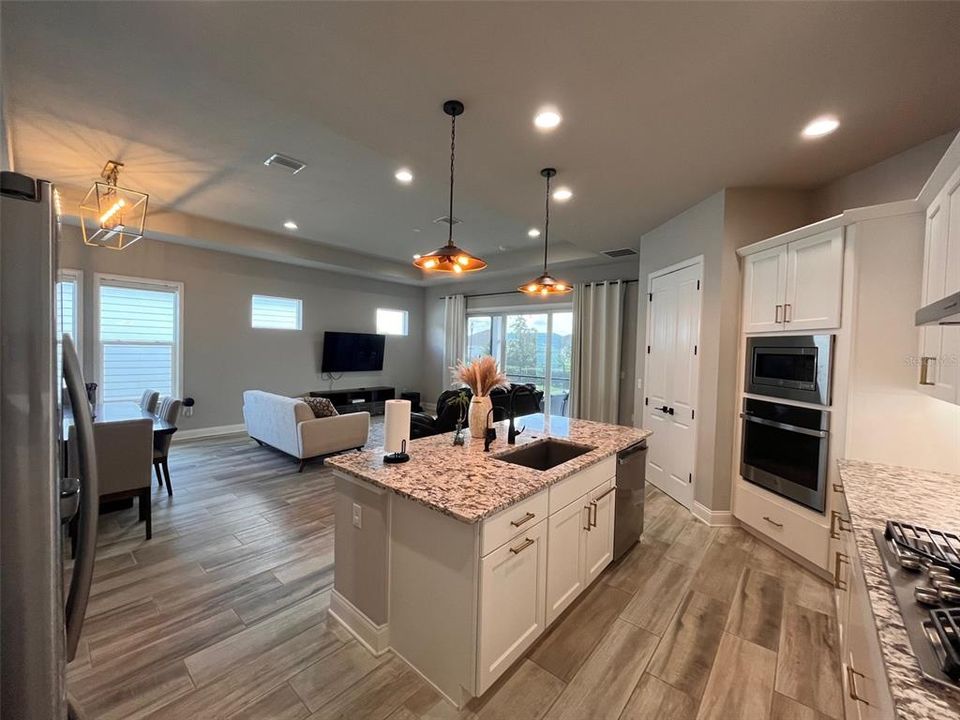 For Rent: $3,450 (4 beds, 3 baths, 2245 Square Feet)