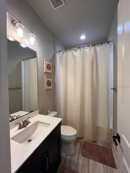 For Rent: $3,450 (4 beds, 3 baths, 2245 Square Feet)