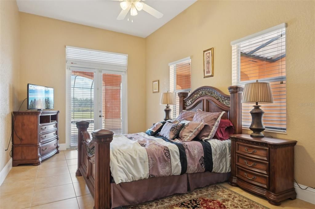 En Venta: $1,650,000 (6 camas, 4 baños, 10454 Pies cuadrados)