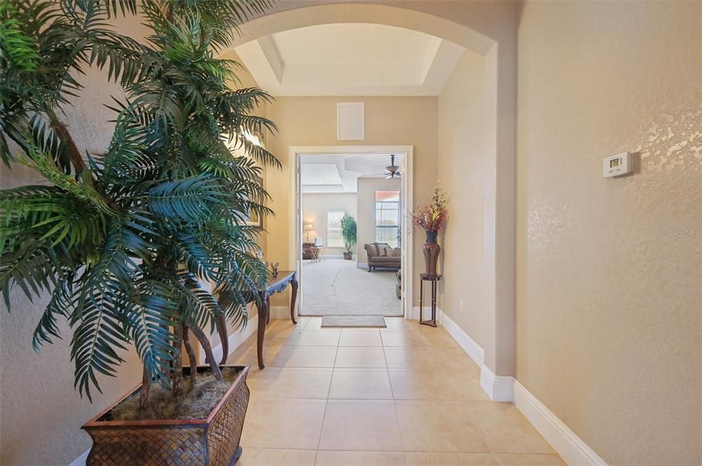 En Venta: $1,650,000 (6 camas, 4 baños, 10454 Pies cuadrados)