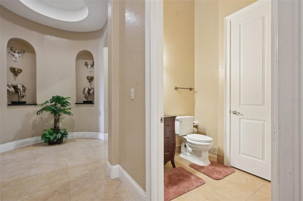 En Venta: $1,650,000 (6 camas, 4 baños, 10454 Pies cuadrados)