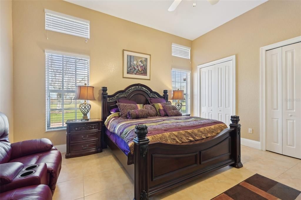 En Venta: $1,650,000 (6 camas, 4 baños, 10454 Pies cuadrados)