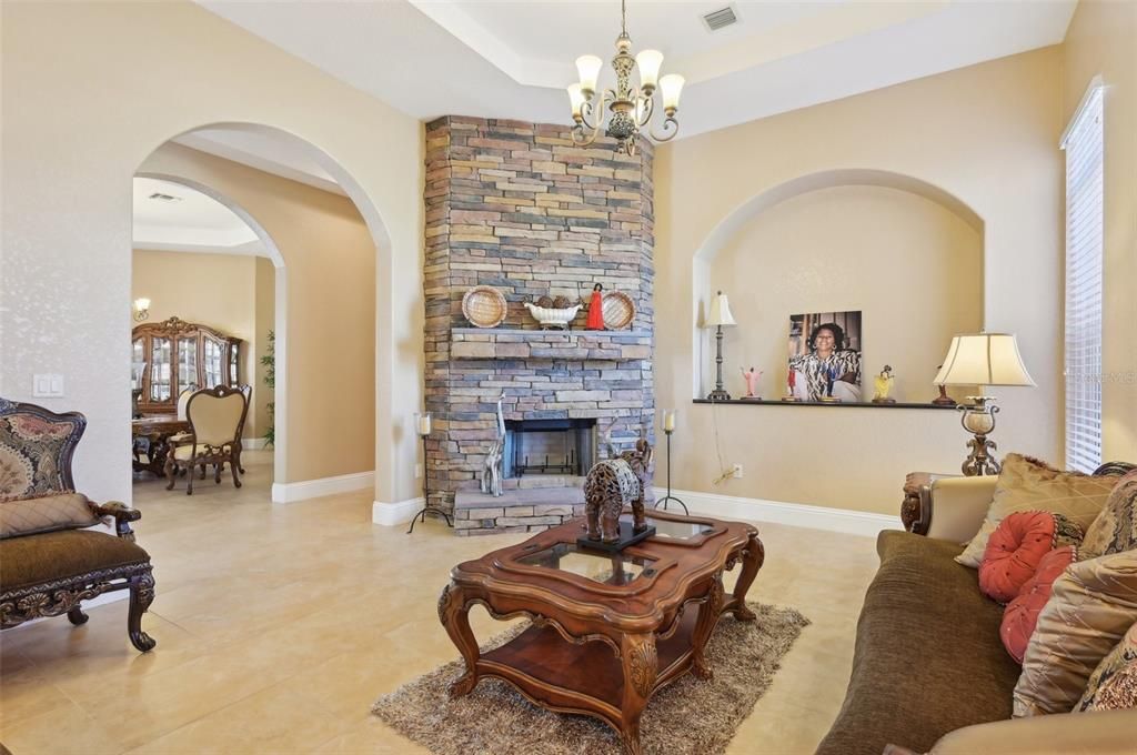 En Venta: $1,650,000 (6 camas, 4 baños, 10454 Pies cuadrados)