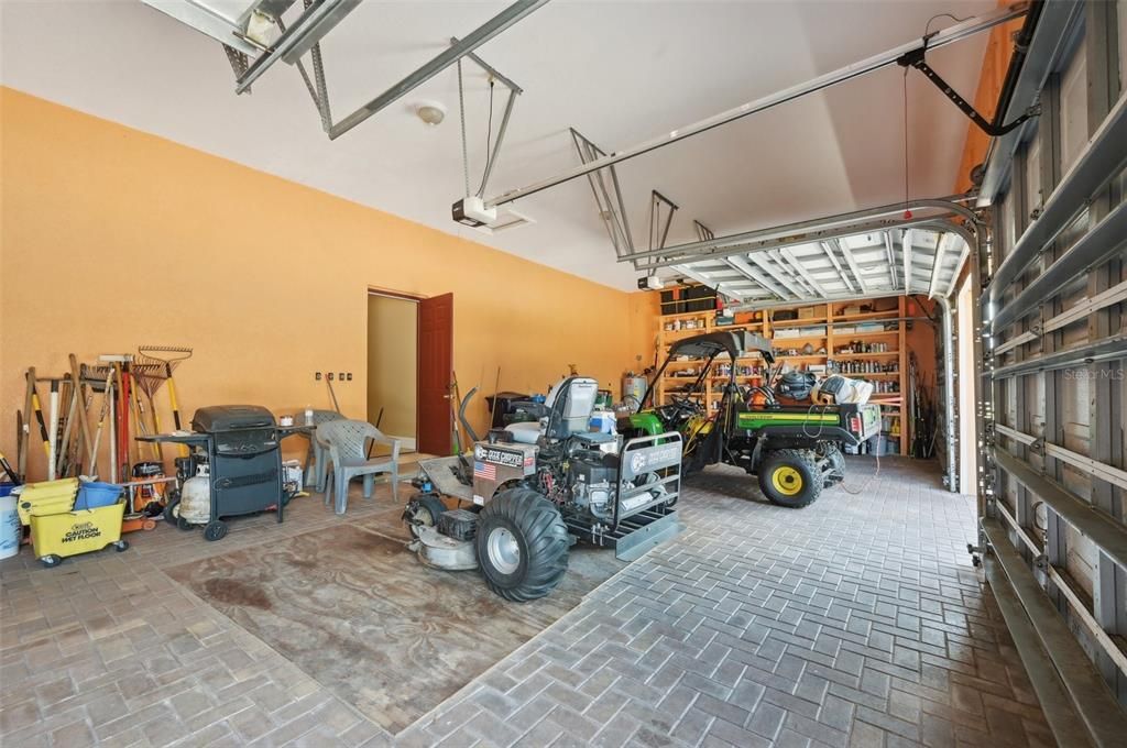 En Venta: $1,650,000 (6 camas, 4 baños, 10454 Pies cuadrados)