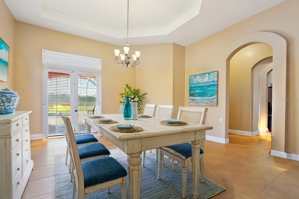 En Venta: $1,650,000 (6 camas, 4 baños, 10454 Pies cuadrados)