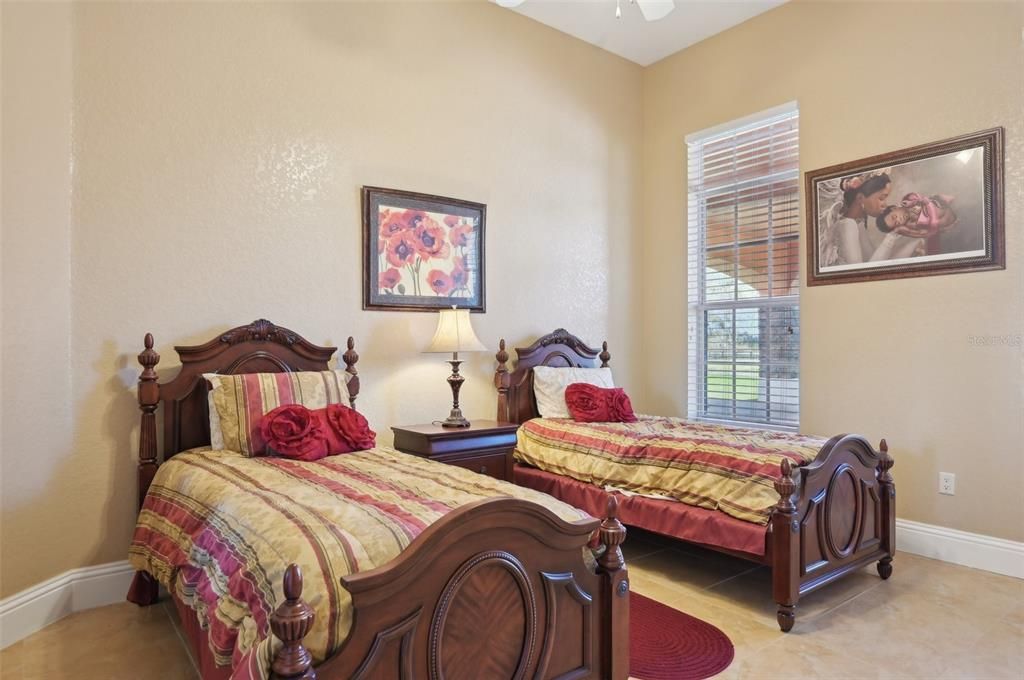 En Venta: $1,650,000 (6 camas, 4 baños, 10454 Pies cuadrados)