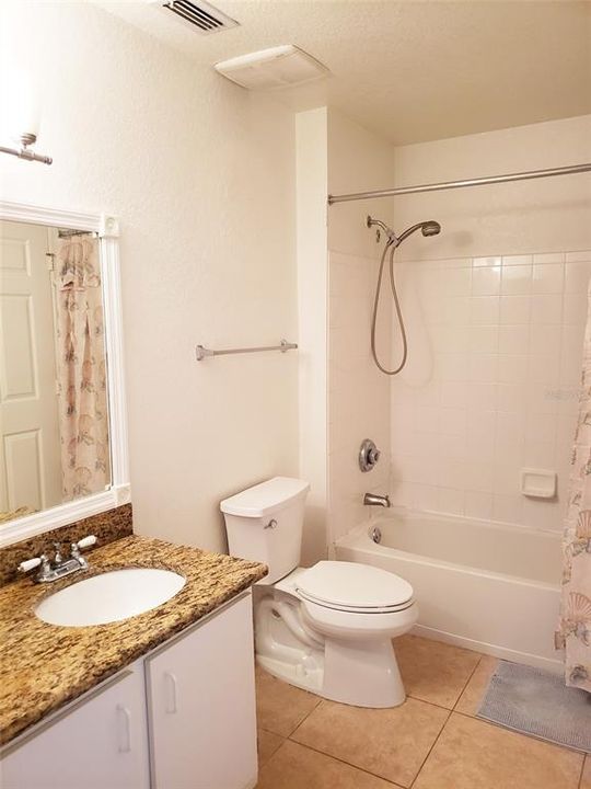 For Sale: $289,000 (3 beds, 2 baths, 1352 Square Feet)